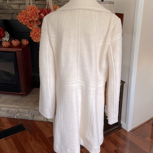 Jessica Simpson Coat Size XL Ivory/Winter White Very Good Condition!! - Picture 5 of 14